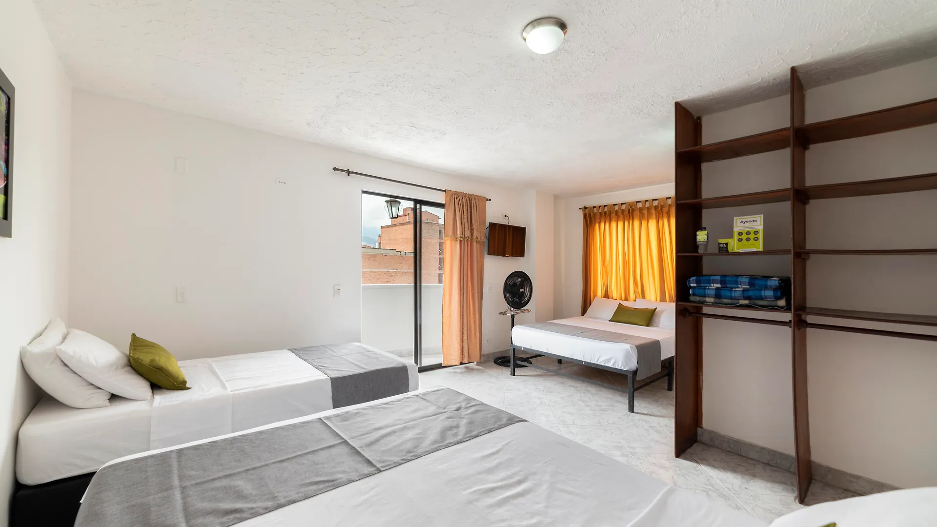 Hotel Balcones Del Estadio Medellin