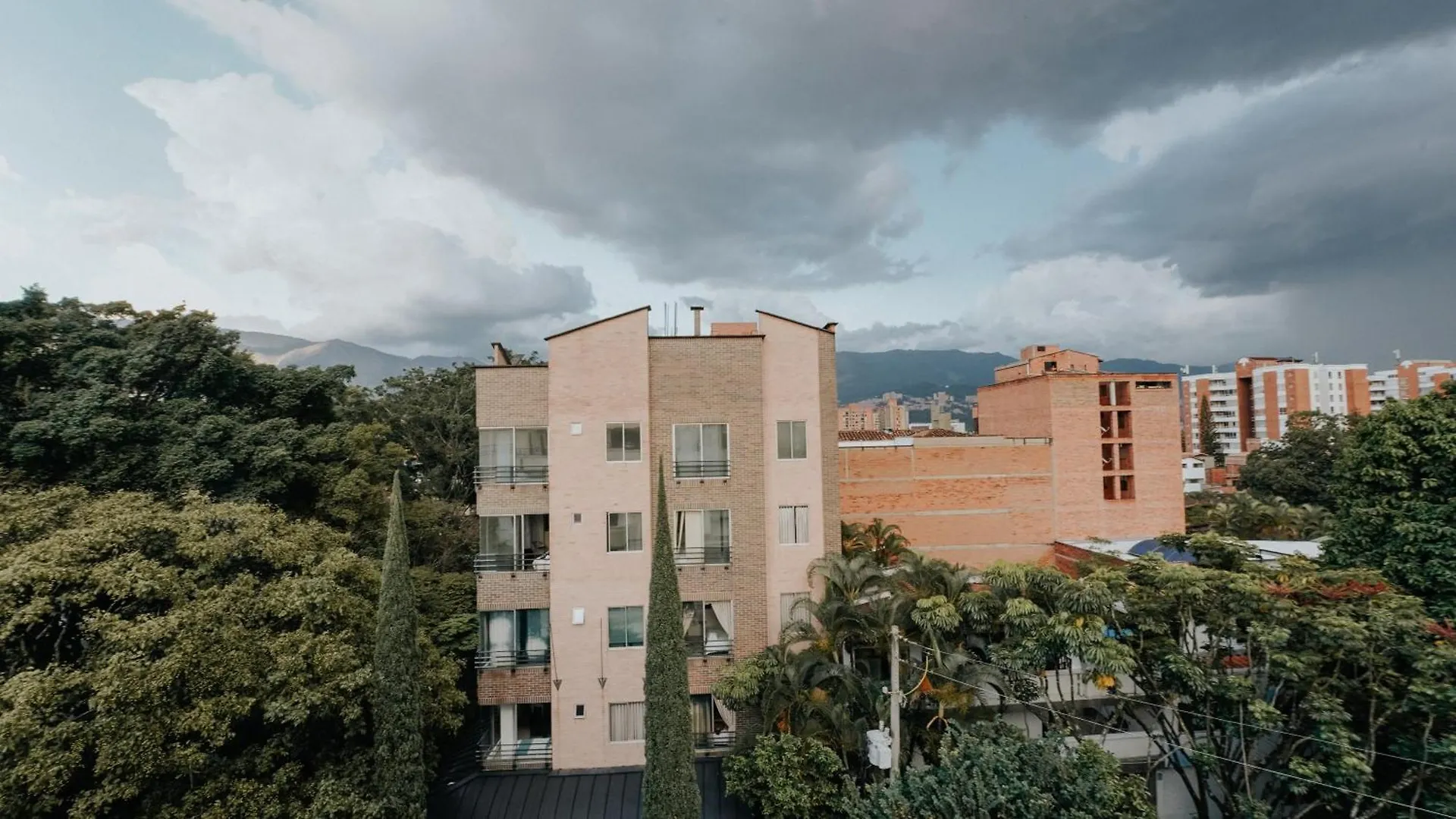 Hotel Balcones Del Estadio Medellin