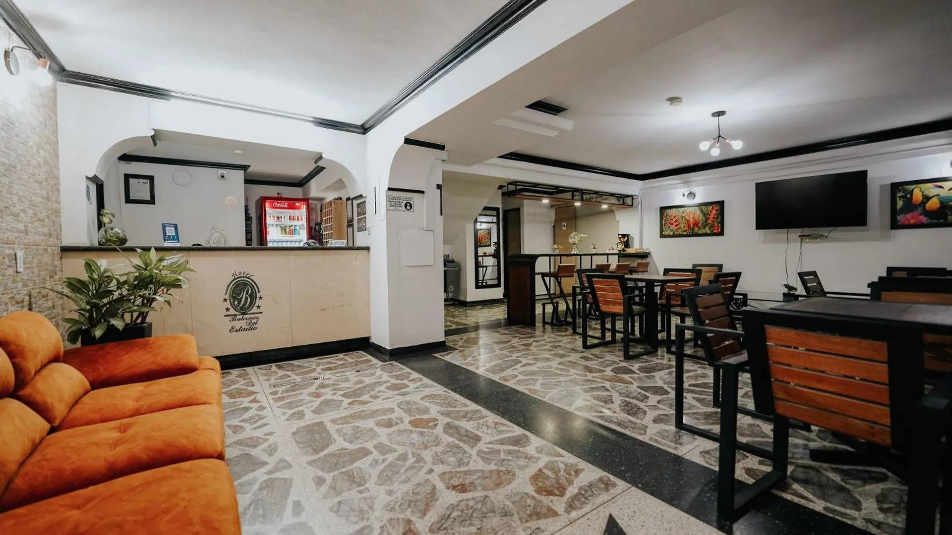 Hotel Balcones Del Estadio Medellin