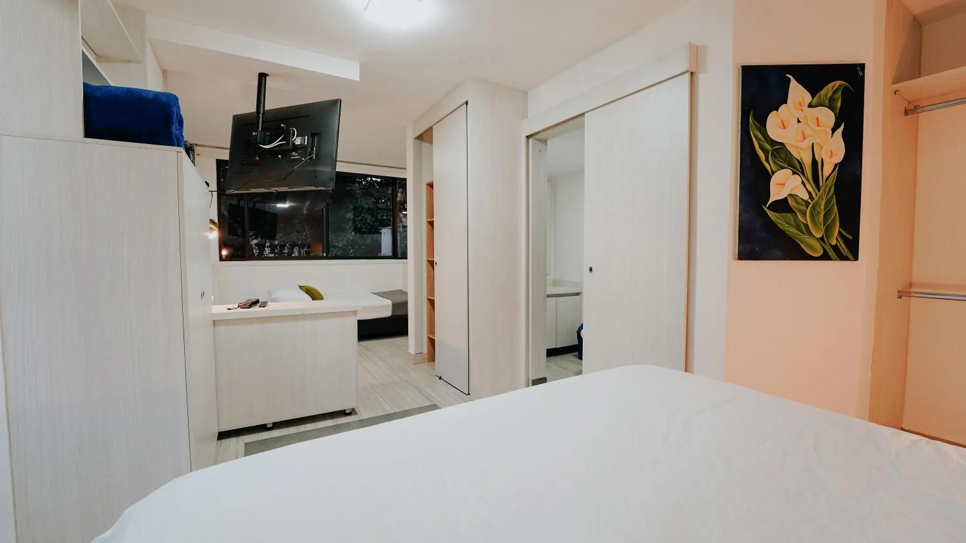 **  Hotel Balcones Del Estadio Medellin Colombia
