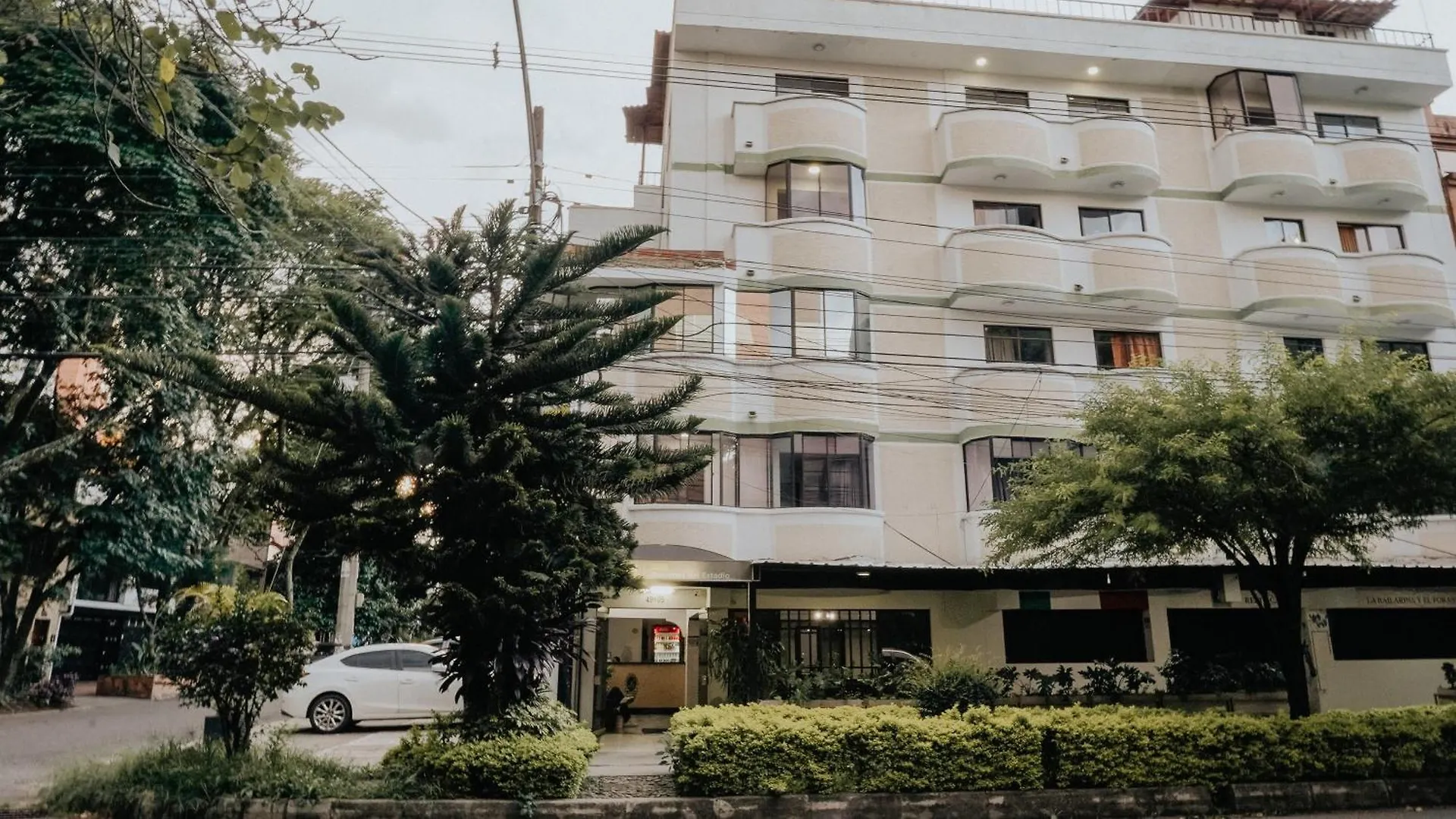 Hotel Balcones Del Estadio Medellin