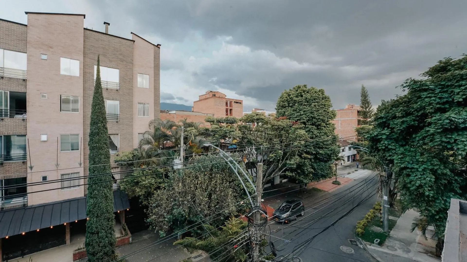 Hotel Balcones Del Estadio Medellin 2*,