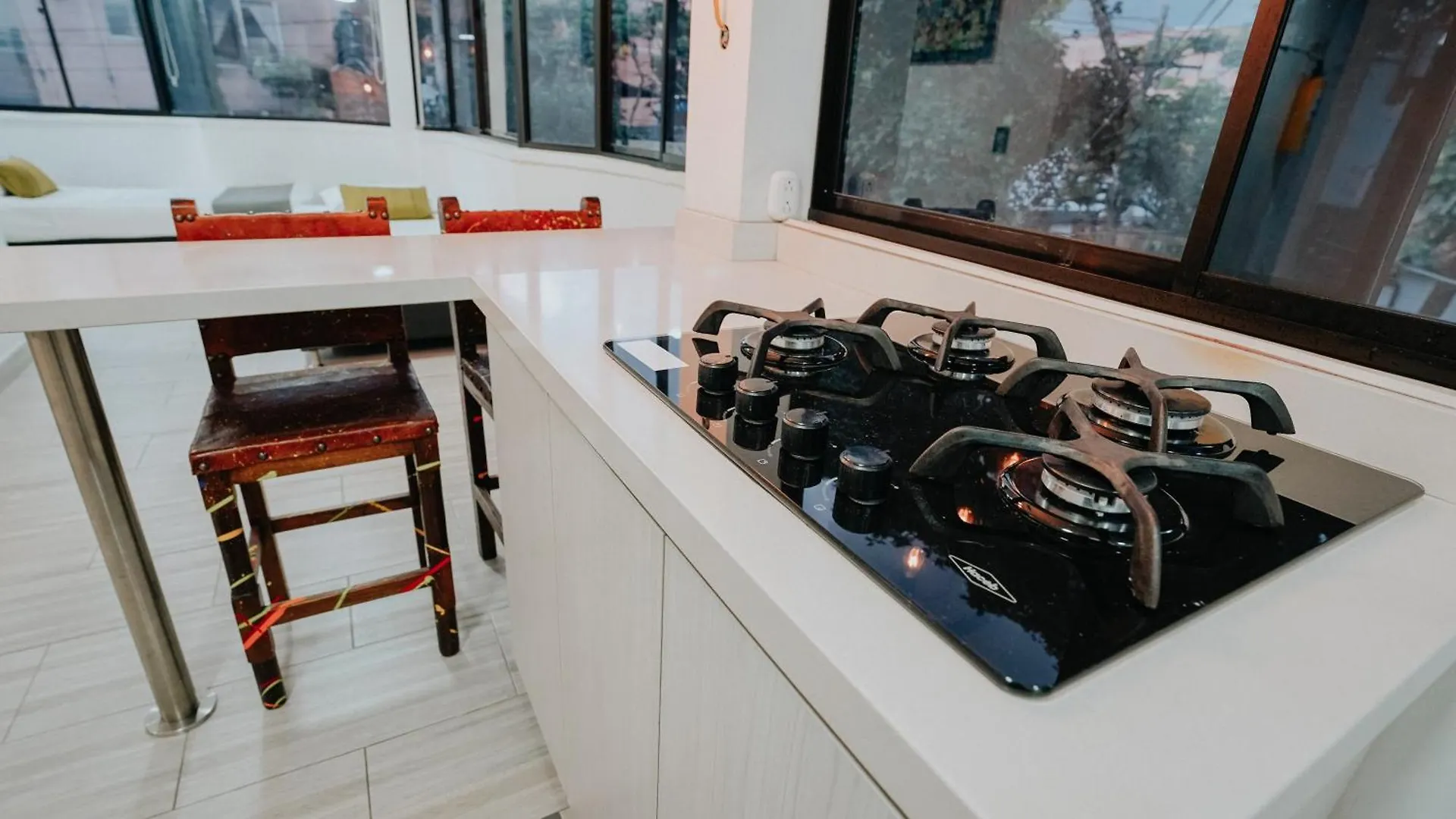 Hotel Balcones Del Estadio 메딜린